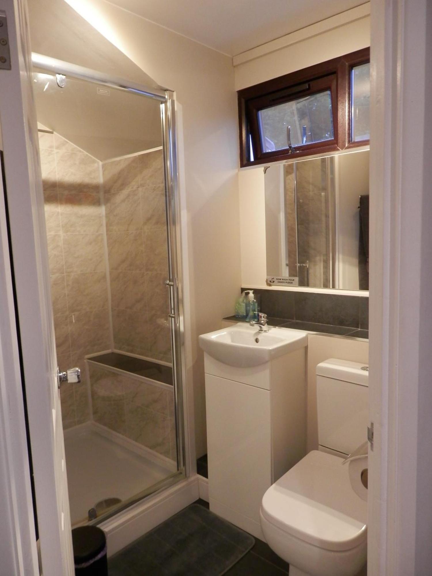 Middle House Bed & Breakfast Coventry Ruang foto
